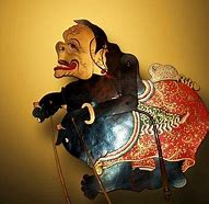 Gambar Wayang Kulit Semar Mesem